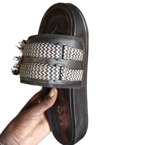 black pattern slides for men – modern casual sandals